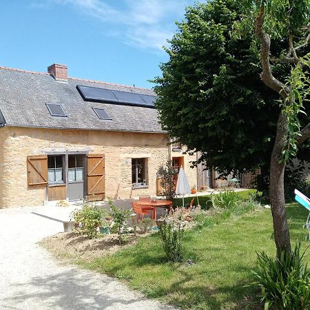 A La Mainguere, Chambres D'Hotes Brece  外观 照片