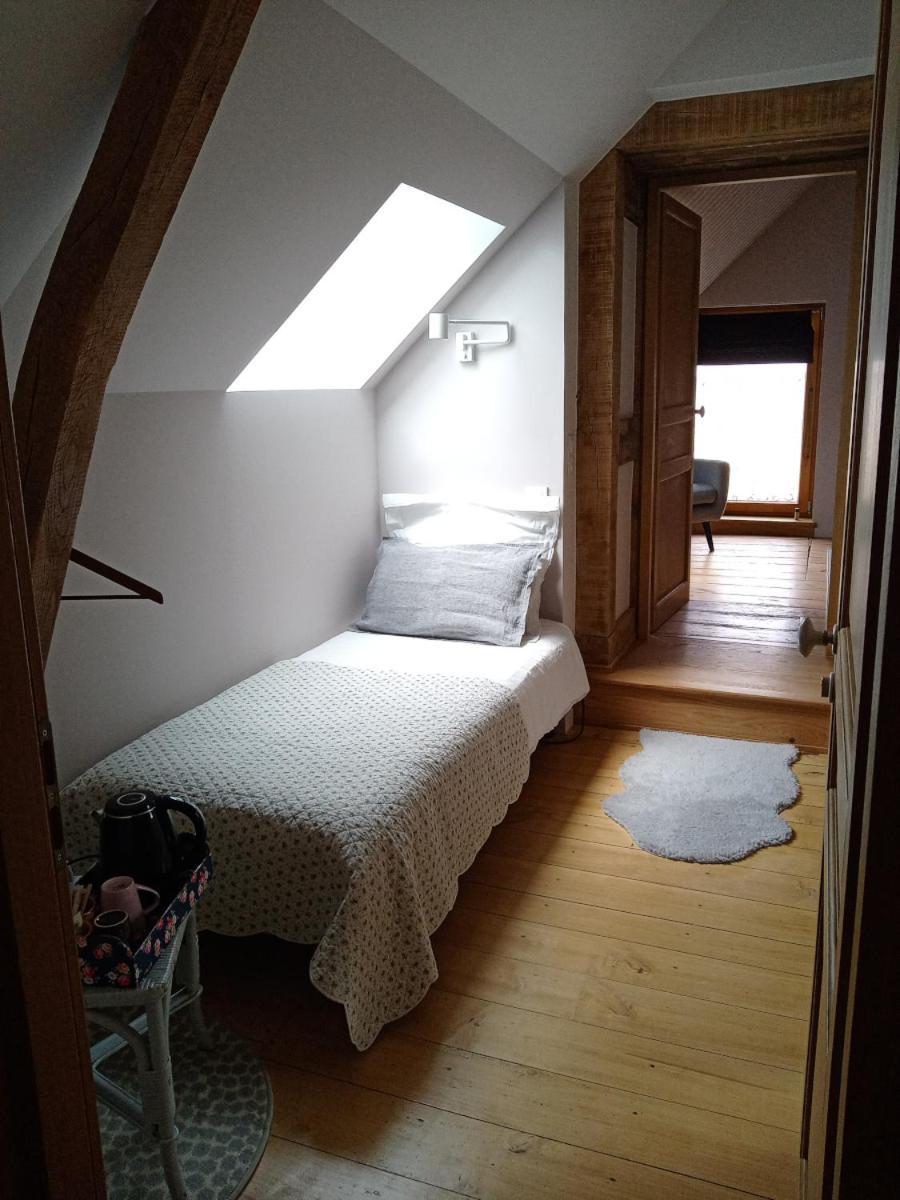 A La Mainguere, Chambres D'Hotes Brece  外观 照片